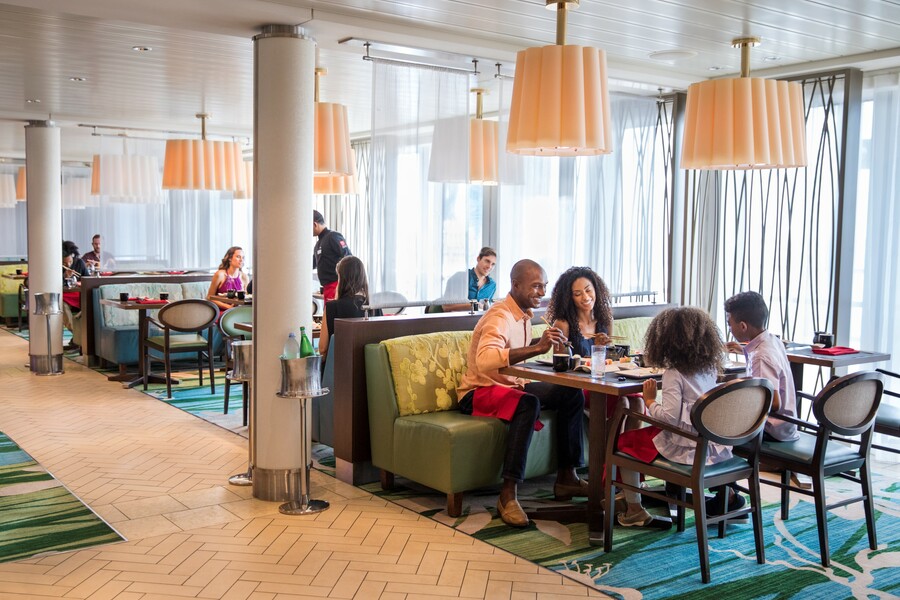 Celebrity Reflection - Sushi On 2, ©CEL.jpg